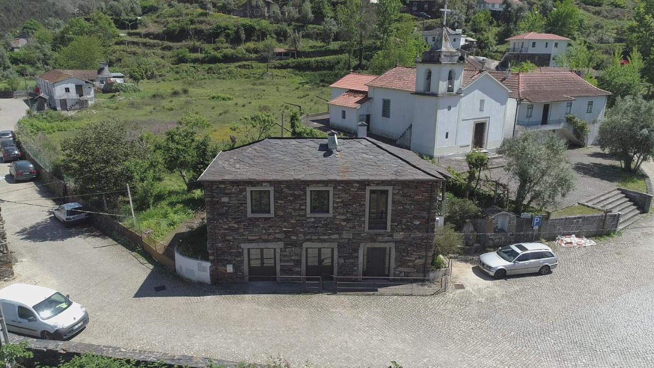 Casa Do Adro-passadicos Do Paiva Villa *