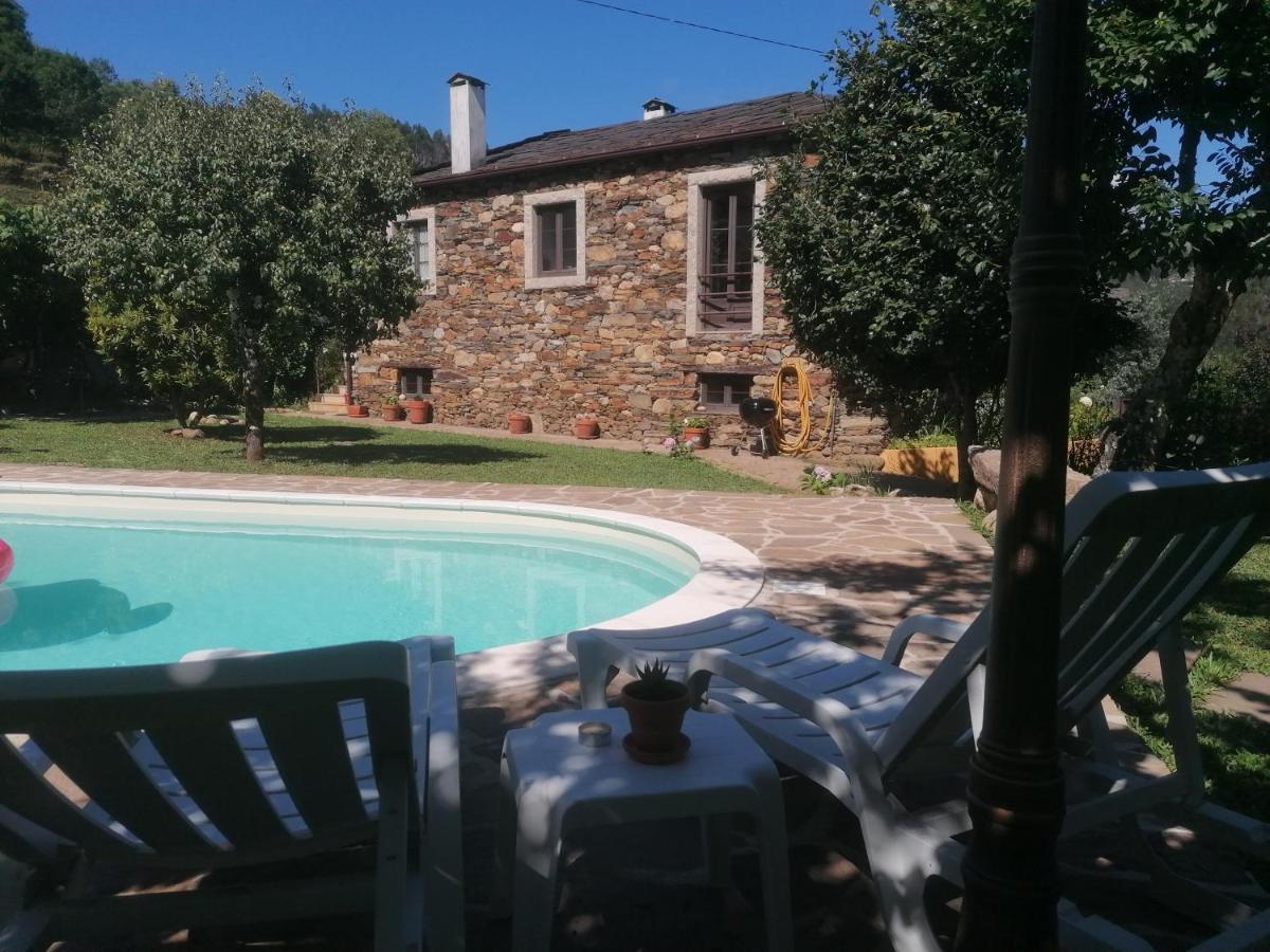 Casa Do Adro-passadicos Do Paiva